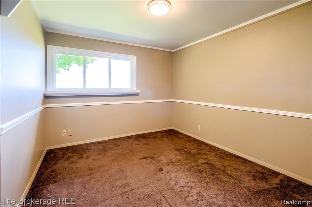 9050 East Bristol Road Davison, MI 48423 - Photo 39 of 83 Gallery Image 39