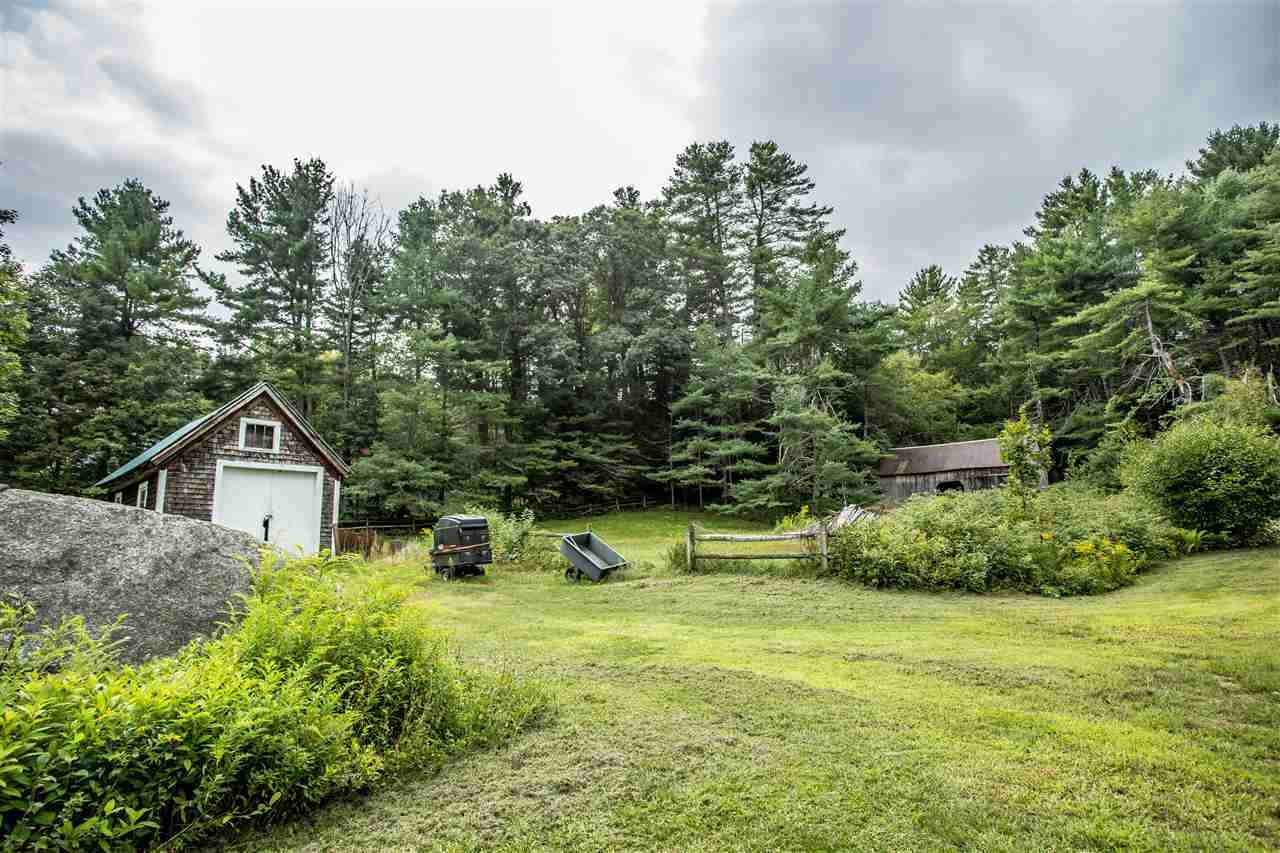 45 Middle Road Hancock, NH 03449 - Photo 4 of 32
