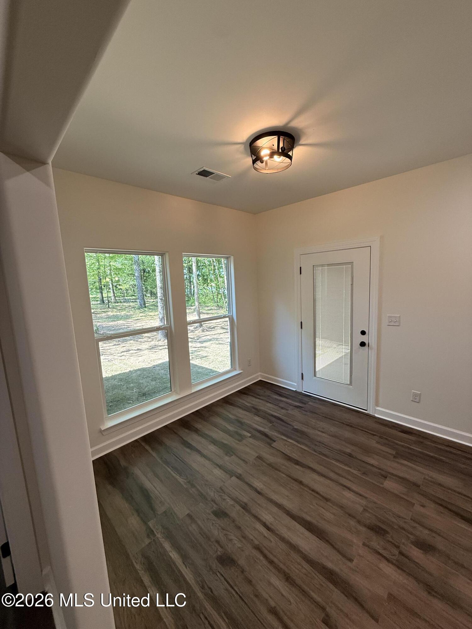 3632 Bett Road Coldwater, MS 38618 - Photo 10 of 22 IMG_1014