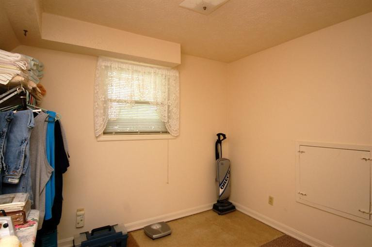1657 Harrogate Road Lexington, KY 40505 - Photo 19 of 26 Photo 19