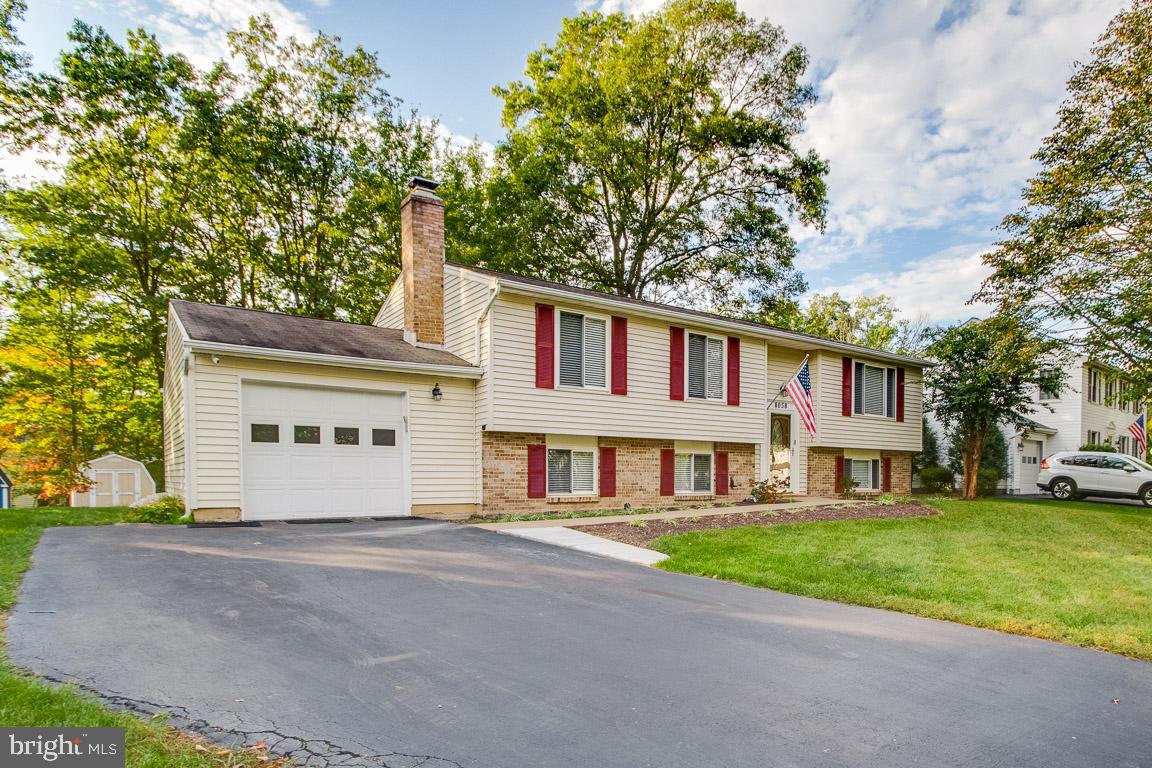 8058 Athena Street Springfield, VA 22153 - Photo 2 of 29 Front