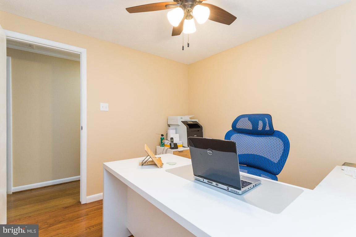 8058 Athena Street Springfield, VA 22153 - Photo 15 of 29 2nd Bedroom used as office - upper level