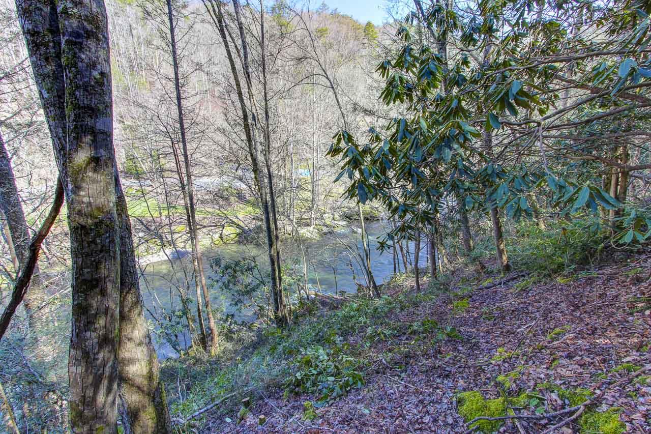 L17 Riversong Way Sevierville, TN 37876 - Photo 7 of 12 07