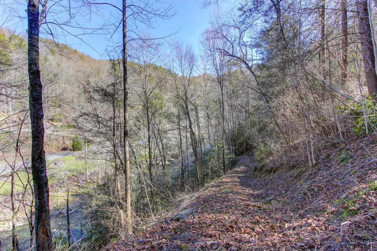 L17 Riversong Way Sevierville, TN 37876 - Photo 8 of 12 08