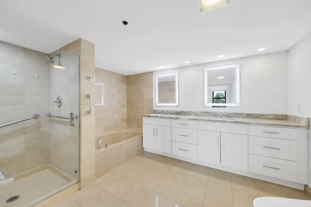 $995,000 | 3450 South Ocean Boulevard, Unit 401, Highland Beach, FL 33487