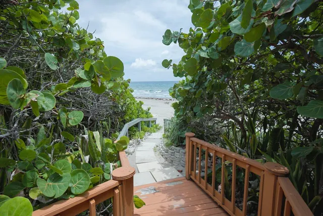 $995,000 | 3450 South Ocean Boulevard, Unit 401, Highland Beach, FL 33487
