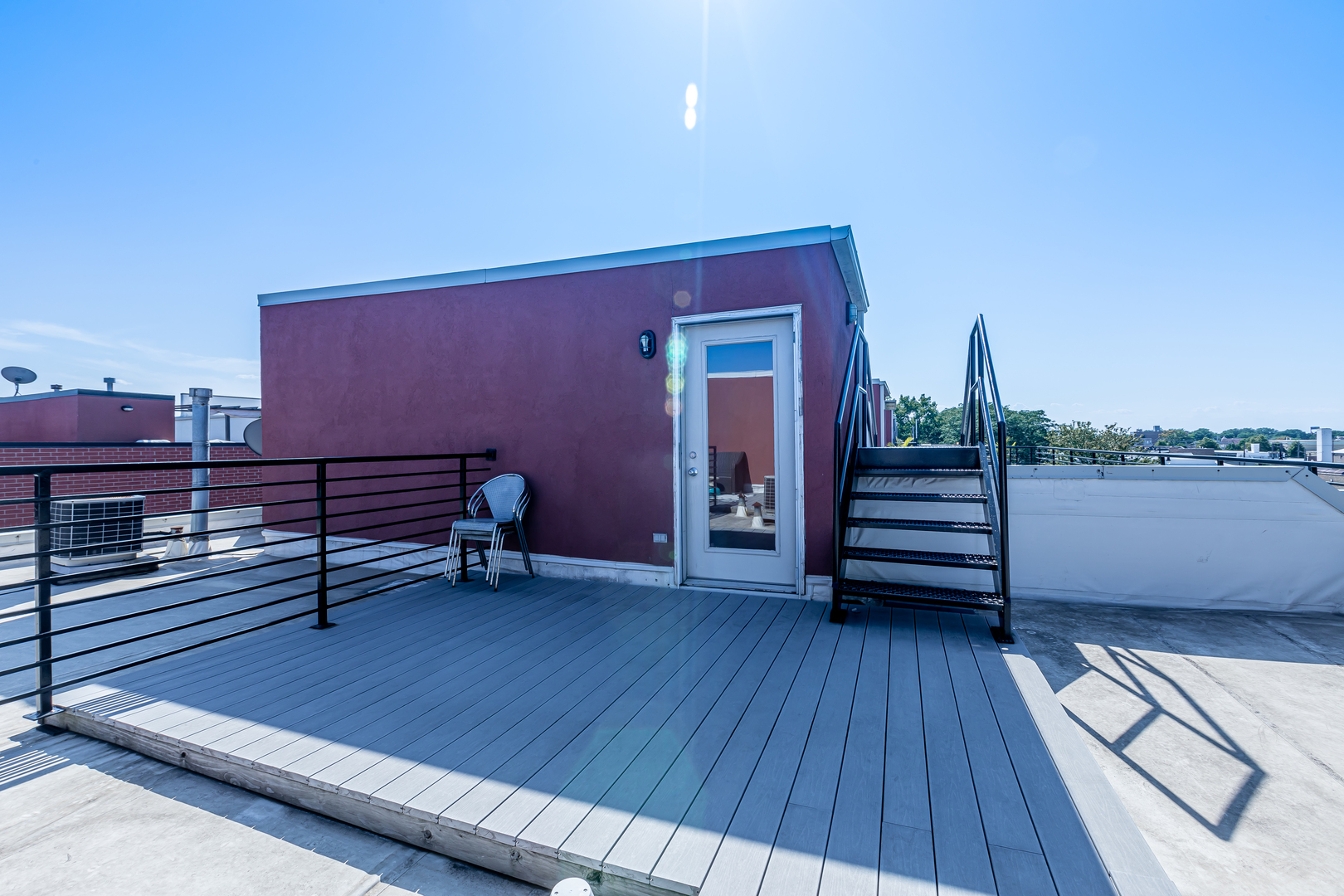 2342 West George Street Chicago, IL 60618 - Photo 15 of 17