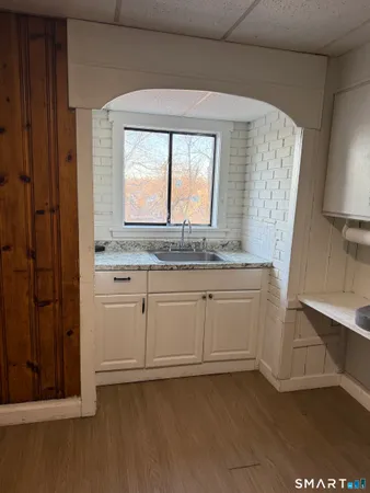 $2,800 | 1566 North Avenue, Bridgeport, CT 06604