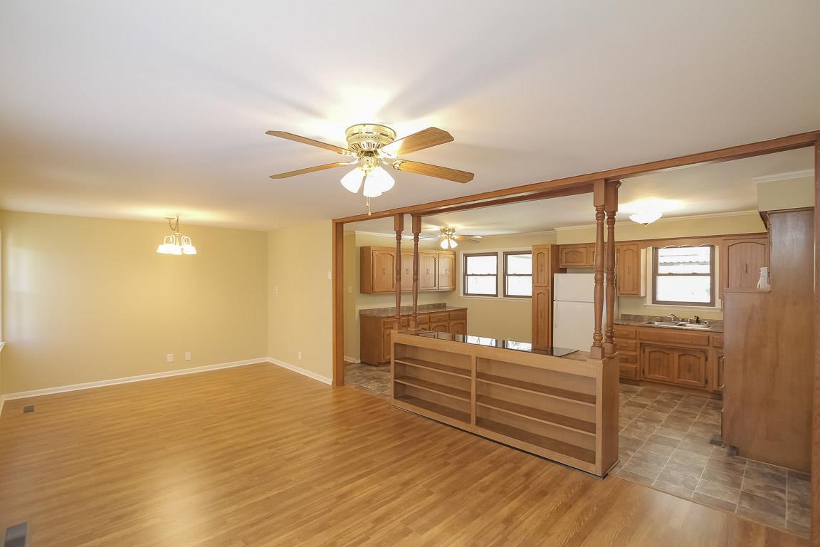 414 Jordan Road Clarksville, TN 37042 - Photo 4 of 16 Gallery Image 4