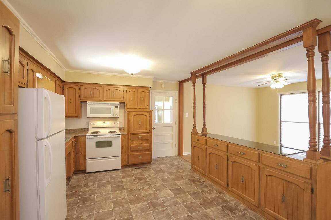 414 Jordan Road Clarksville, TN 37042 - Photo 7 of 16 Gallery Image 7