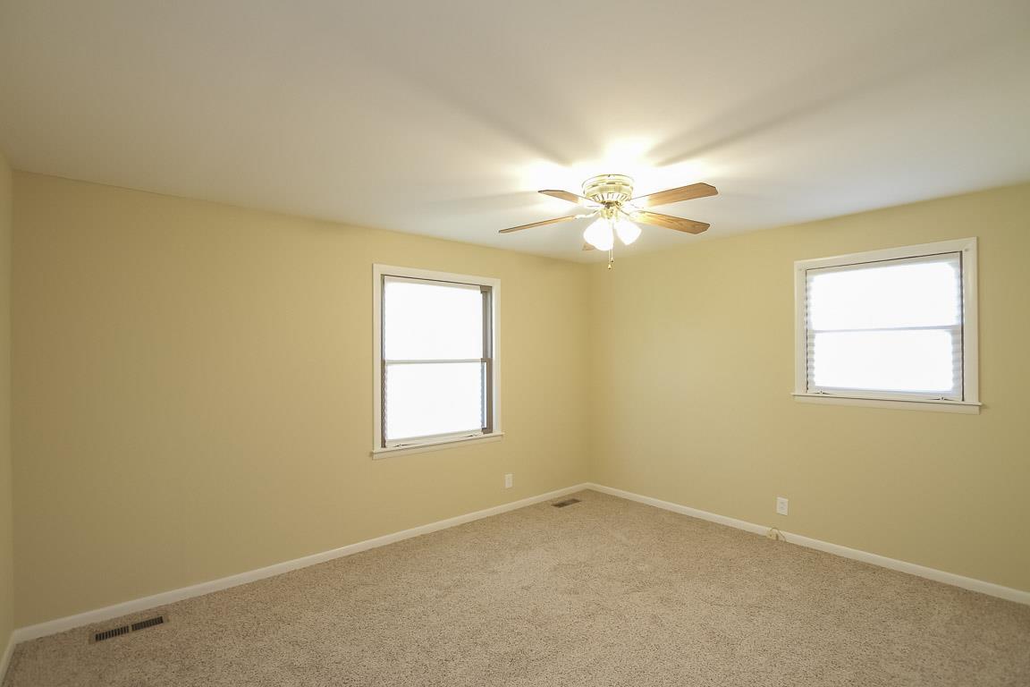 414 Jordan Road Clarksville, TN 37042 - Photo 9 of 16 Gallery Image 9