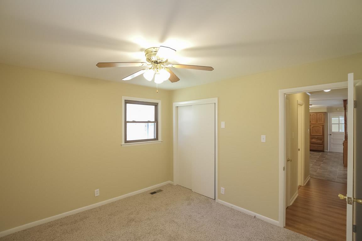 414 Jordan Road Clarksville, TN 37042 - Photo 10 of 16 Gallery Image 10