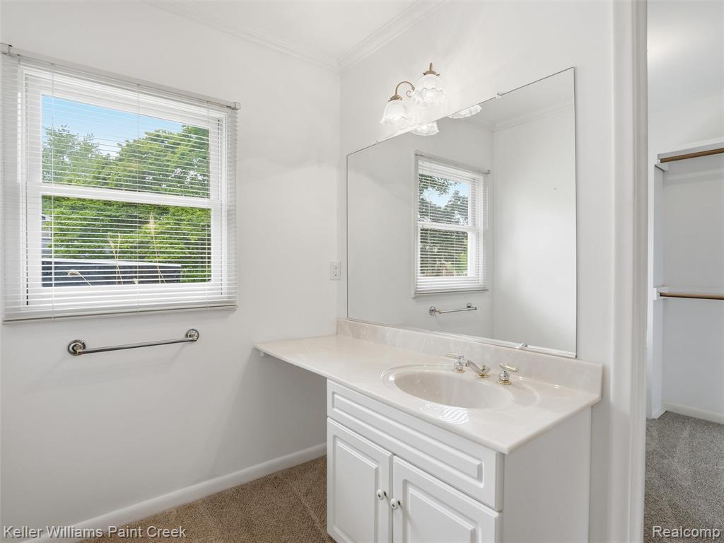 436 Broadleaf Drive Rochester, MI 48306 - Photo 27 of 41