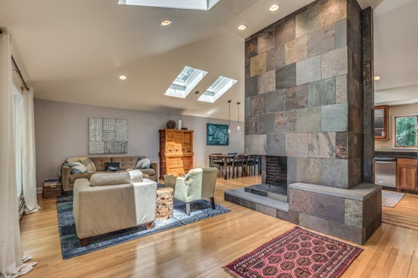 23 Vale View Road Wakefield, MA 01880 - Photo 4 of 30 Gallery Image 4