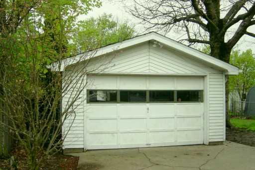 291 Reno Street Rochester, PA 15074 - Photo 3 of 3