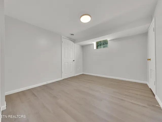 $325,000 | 119 Colonial Heights, La Follette, TN 37766