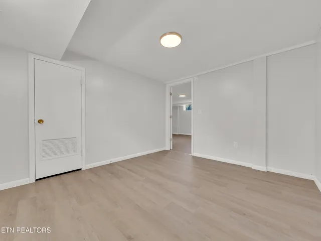 $325,000 | 119 Colonial Heights, La Follette, TN 37766