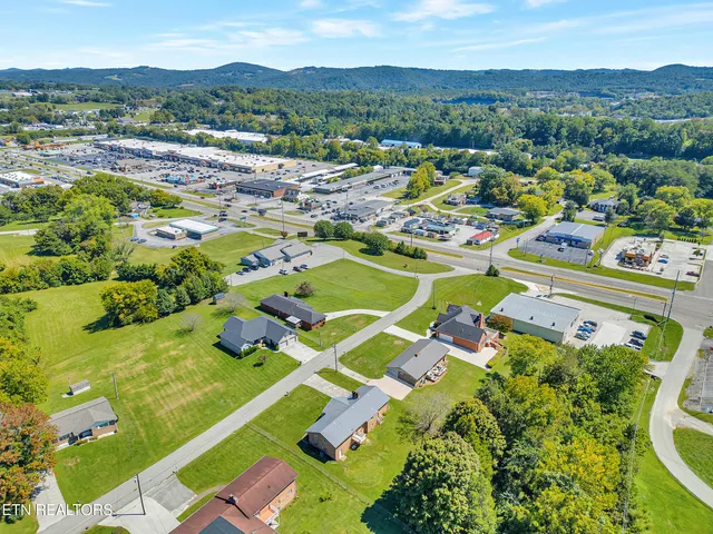 $325,000 | 119 Colonial Heights, La Follette, TN 37766