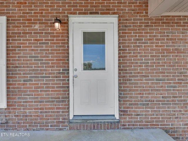 $325,000 | 119 Colonial Heights, La Follette, TN 37766