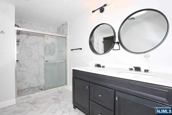 $999,000 | 27 West Street, Closter, NJ 07624