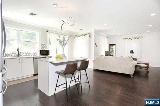 27 West Street Closter, NJ 07624 - Photo 6 of 42