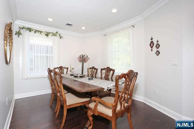 27 West Street Closter, NJ 07624 - Photo 9 of 42