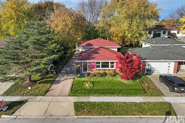 $495,000 | 2176 North Westmoreland Drive, Palatine, IL 60074