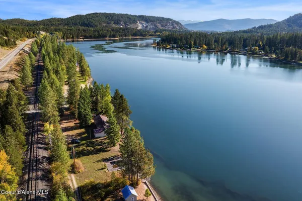 $1,395,000 | 125 South Smith Creek, Sandpoint, ID 83864