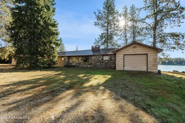 $1,395,000 | 125 South Smith Creek, Sandpoint, ID 83864
