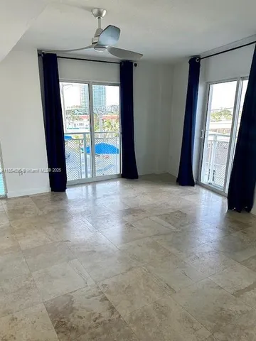 $3,000 | 7600 Collins Avenue, Unit 608, Miami Beach, FL 33141