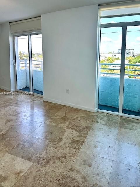 7600 Collins Avenue, Unit 608 Miami Beach, FL 33141 - Photo 4 of 17