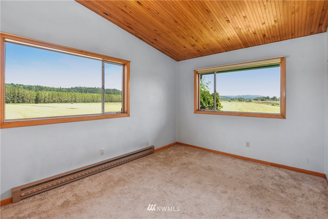 6620 Willow Grove Road Longview, WA 98632 - Photo 11 of 24