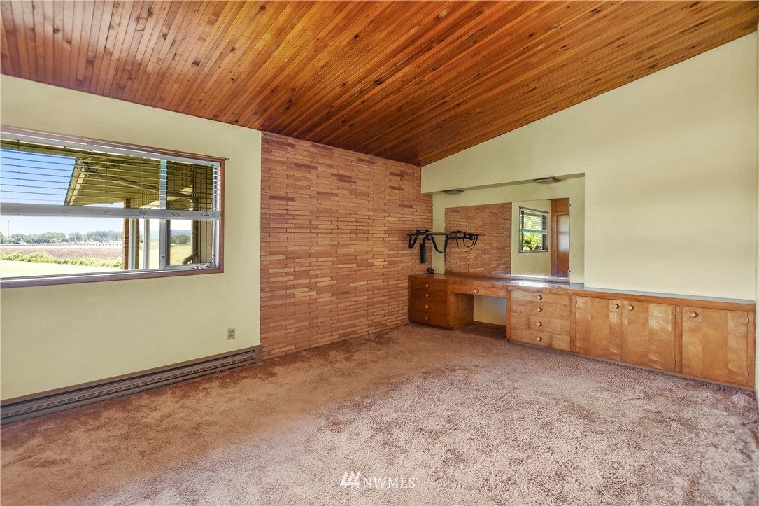 6620 Willow Grove Road Longview, WA 98632 - Photo 10 of 24