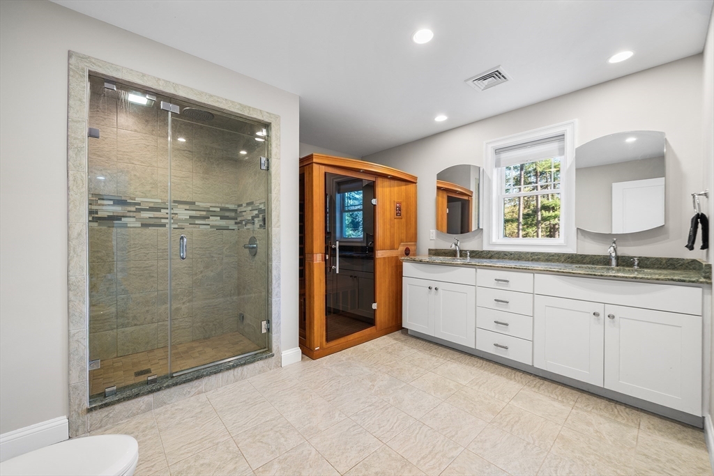 29 Pilgrim Way Walpole, MA 02032 - Photo 22 of 42