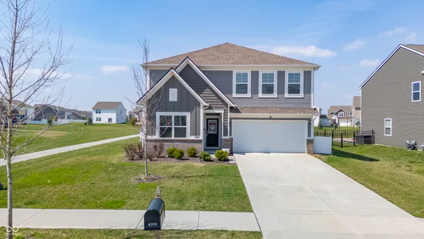 $399,900 | 8709 Winton Place, Pendleton, IN 46064