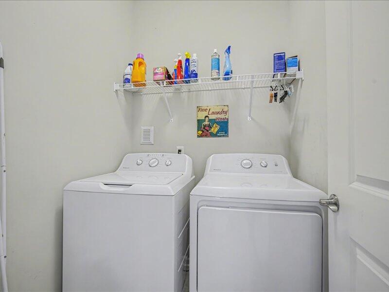 321 Bloomington Way Summerville, SC 29486 - Photo 13 of 52 13-321 Bloomington Way-13