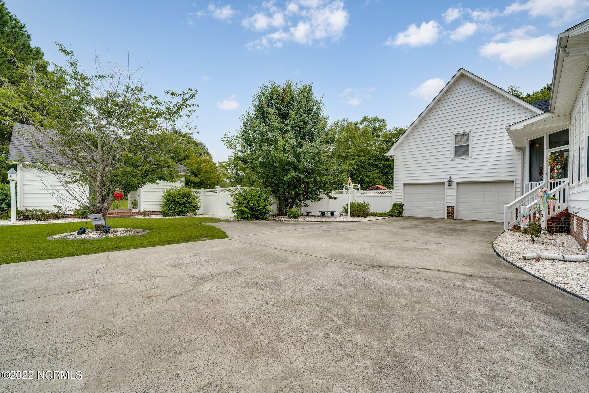 305 Fox Ridge Road Warsaw, NC 28398 - Photo 36 of 40 305foxridge-36