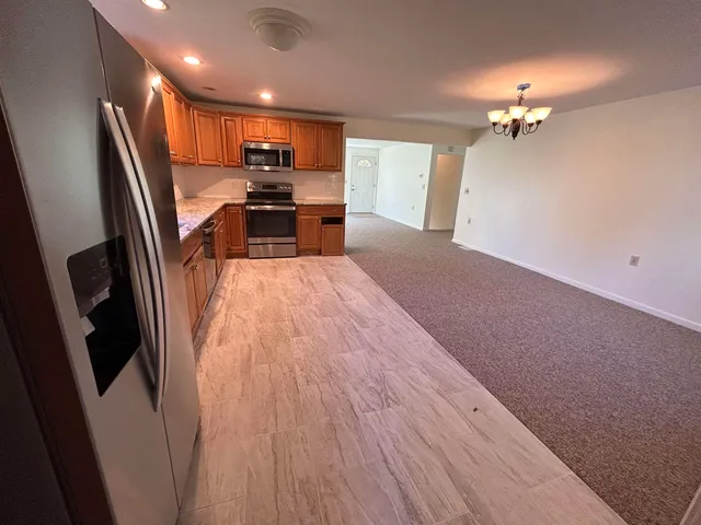 $3,100 | 131 Portsmouth Avenue, Stratham, NH 03885