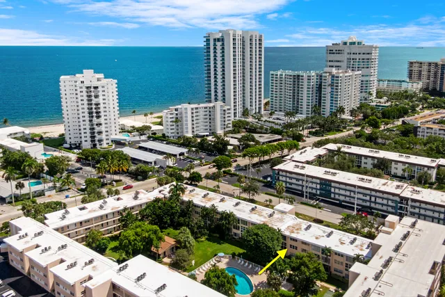 $250,000 | 1481 South Ocean Boulevard, Unit 208E, Lauderdale-by-the-Sea, FL 33062