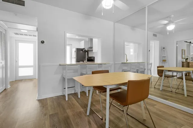 $250,000 | 1481 South Ocean Boulevard, Unit 208E, Lauderdale-by-the-Sea, FL 33062