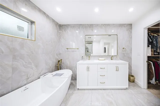 $5,800 | 7306 Farmdale Avenue, North Hollywood, CA 91605