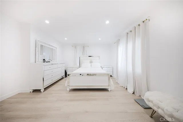 $5,800 | 7306 Farmdale Avenue, North Hollywood, CA 91605