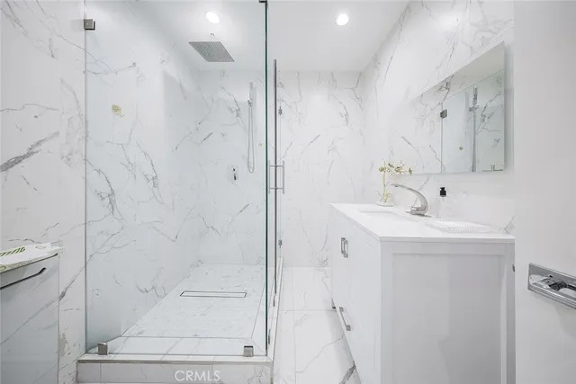 $5,800 | 7306 Farmdale Avenue, North Hollywood, CA 91605