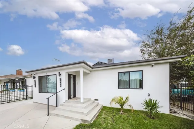 $5,800 | 7306 Farmdale Avenue, North Hollywood, CA 91605