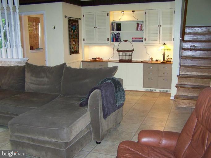 220 Charmuth Road Lutherville-Timonium, MD 21093 - Photo 13 of 18 Family Room #2