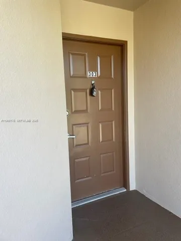 $1,850 | 1200 Southwest 125th Avenue, Unit 303L, Pembroke Pines, FL 33027