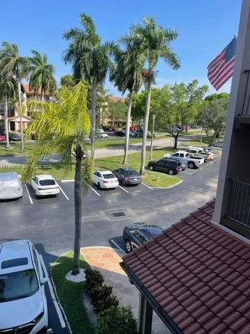 $1,850 | 1200 Southwest 125th Avenue, Unit 303L, Pembroke Pines, FL 33027