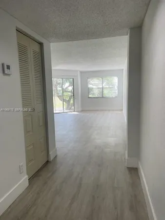 $1,850 | 1200 Southwest 125th Avenue, Unit 303L, Pembroke Pines, FL 33027