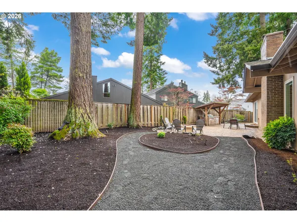 $995,000 | 11380 Southwest Foothill Drive, Portland, OR 97225