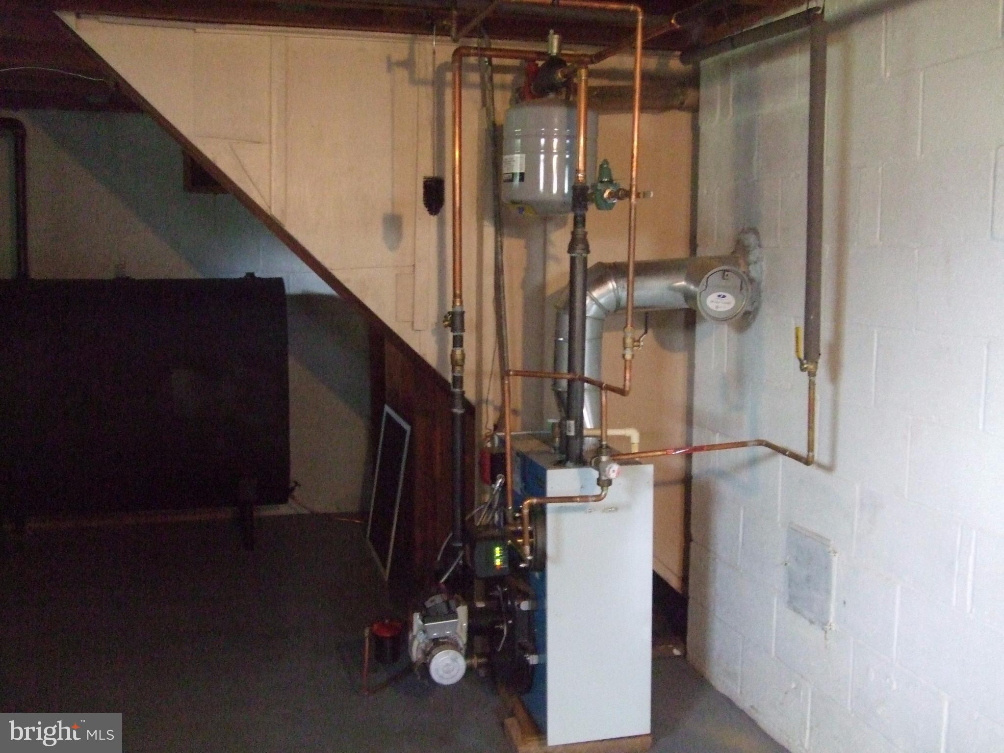 504 Poole Road Westminster, MD 21157 - Photo 23 of 26 Basement